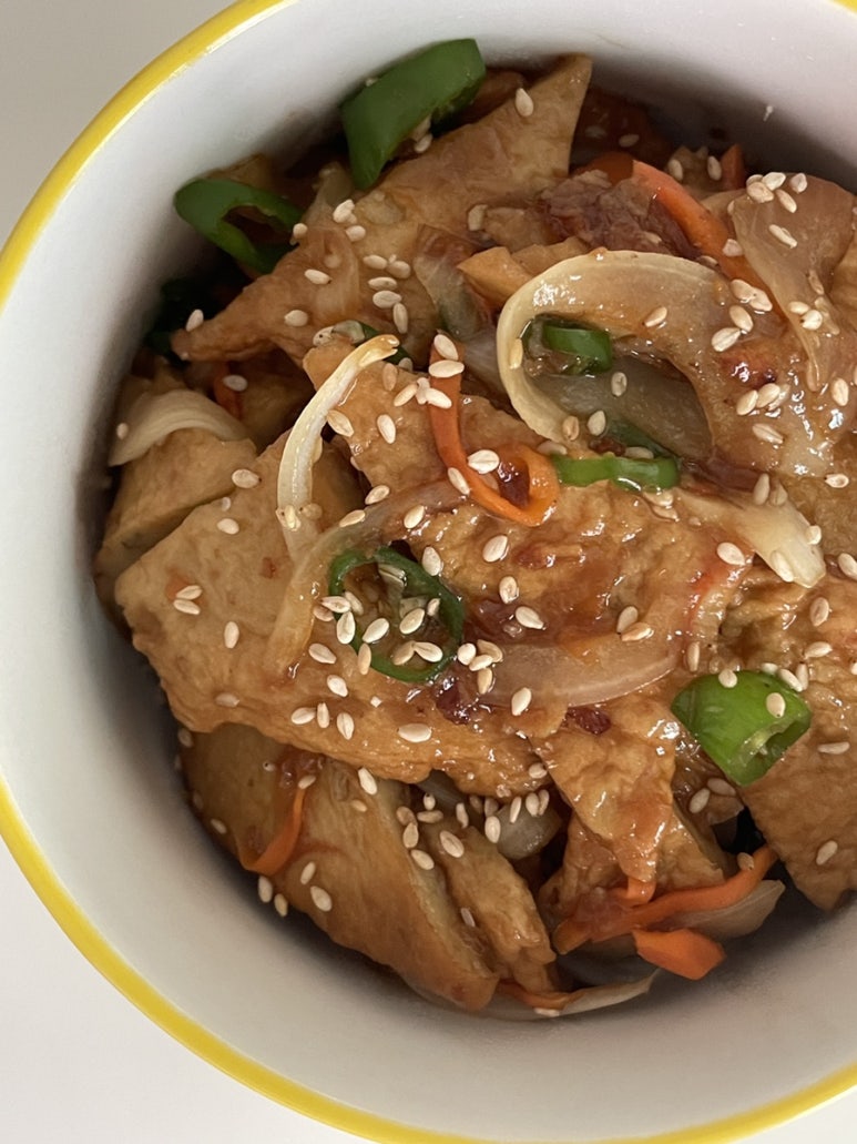 Classic Korean Stir-Fried Fish Cakes (Eomuk-Bokkeum) by Chef @gayagum12